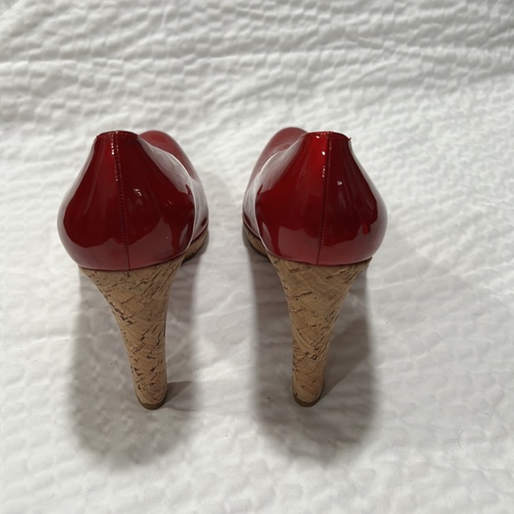 Red 👠 Stuart Weitzman platform cork heels size 10.5M - Picture 8 of 10